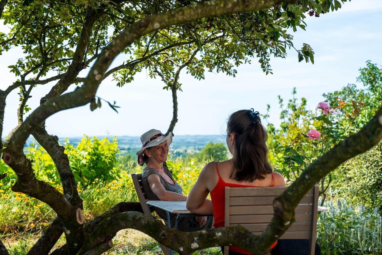 Chambres Et Table D'Hotes - Les Jardins De La Longagne Saussenac Kültér fotó