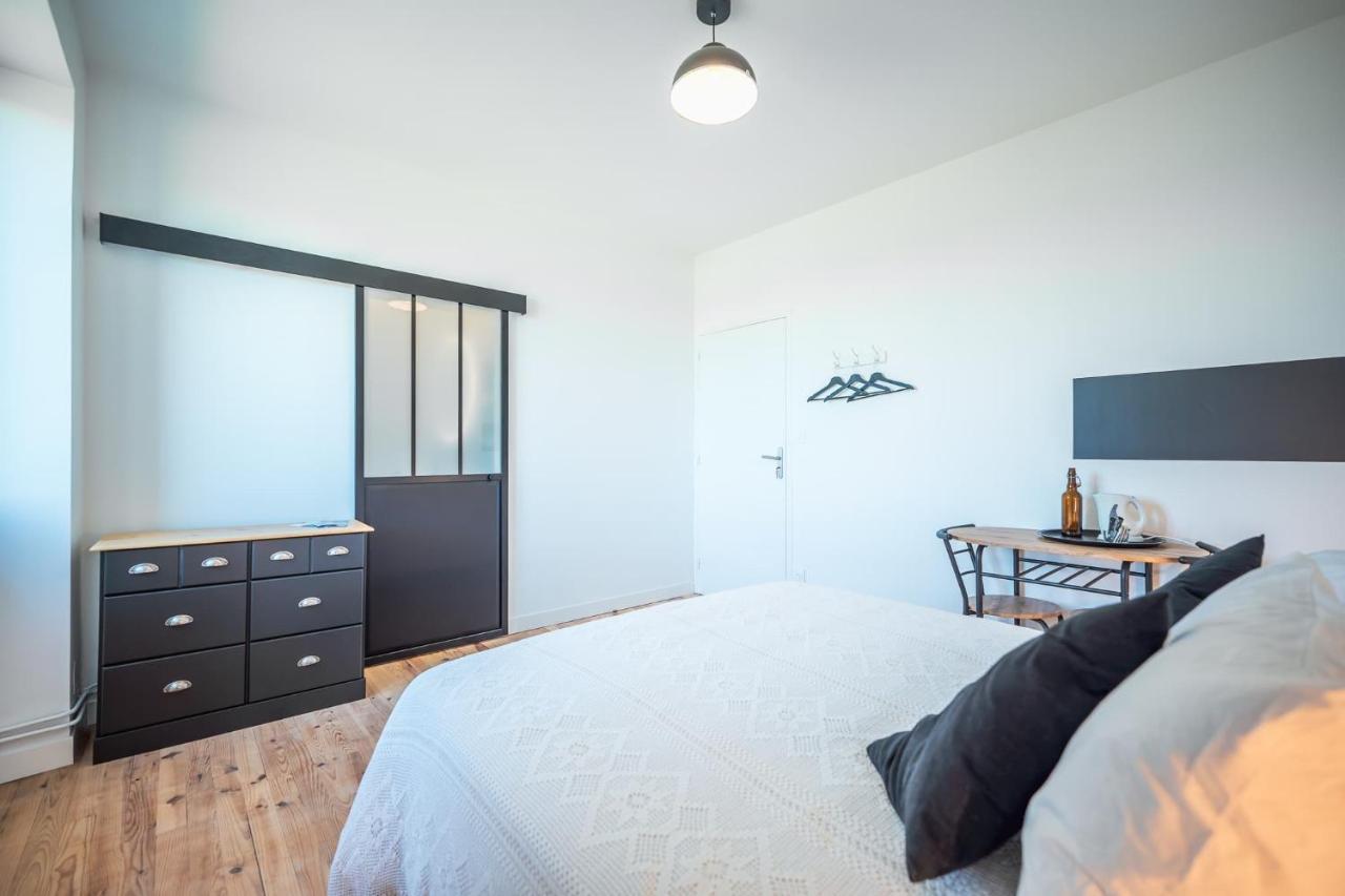 Chambres Et Table D'Hotes - Les Jardins De La Longagne Saussenac Kültér fotó